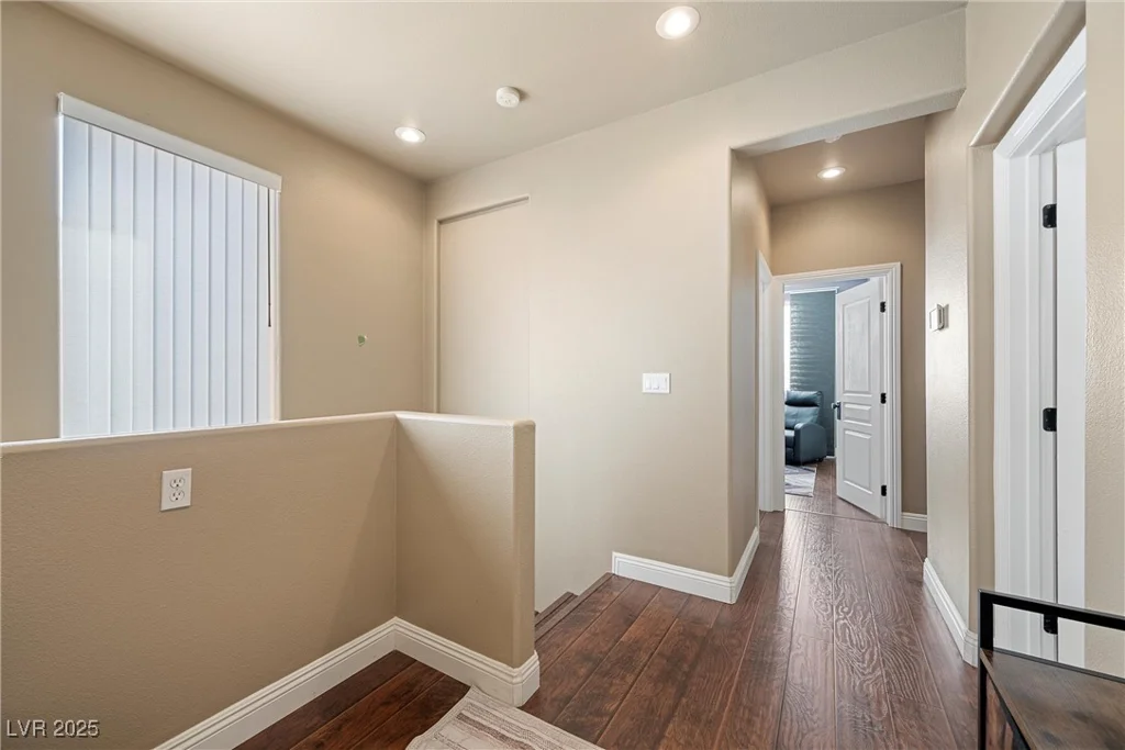 511 Via Ripagrande, Henderson, NV 89011