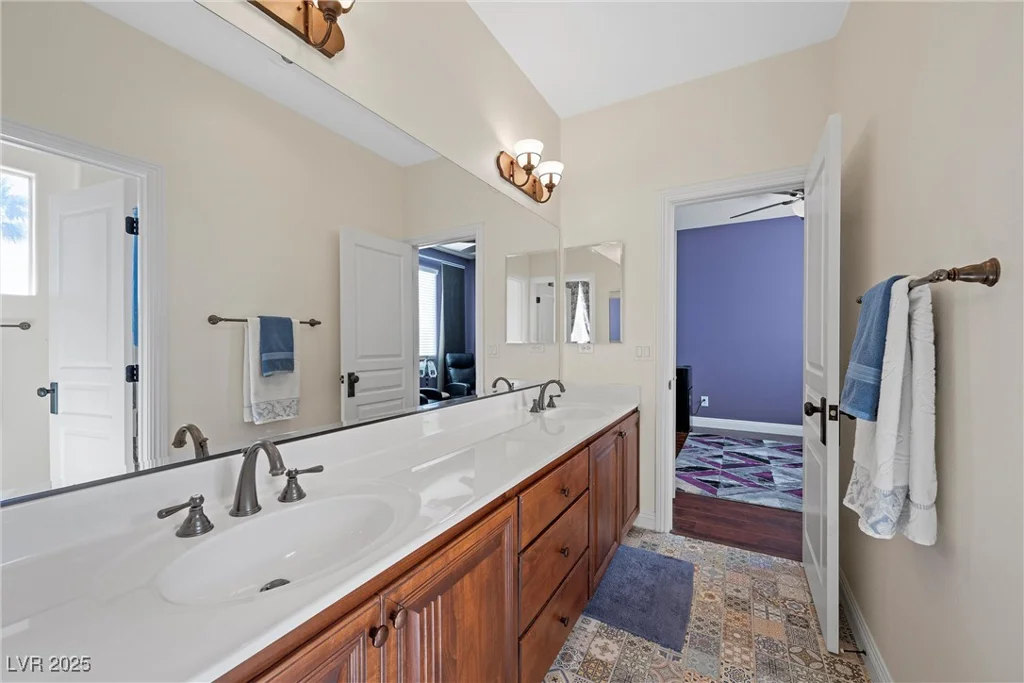 511 Via Ripagrande, Henderson, NV 89011