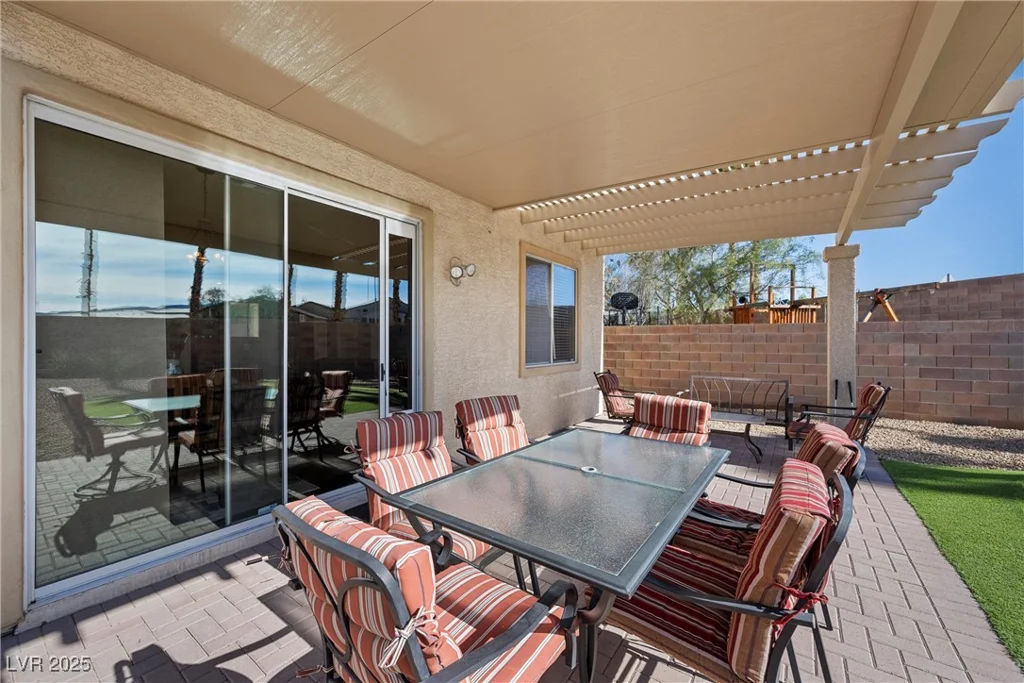511 Via Ripagrande, Henderson, NV 89011