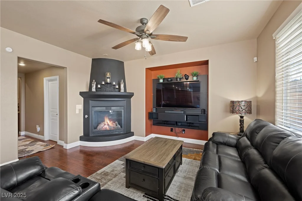 511 Via Ripagrande, Henderson, NV 89011