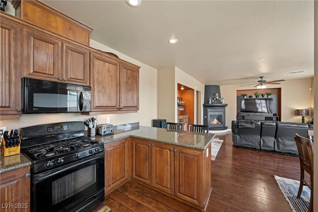 511 Via Ripagrande, Henderson, NV 89011
