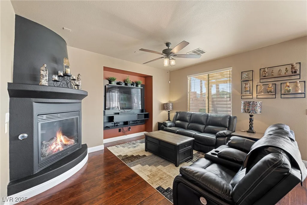 511 Via Ripagrande, Henderson, NV 89011