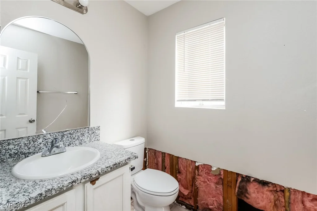 557 Liverpool, Henderson, NV 89011