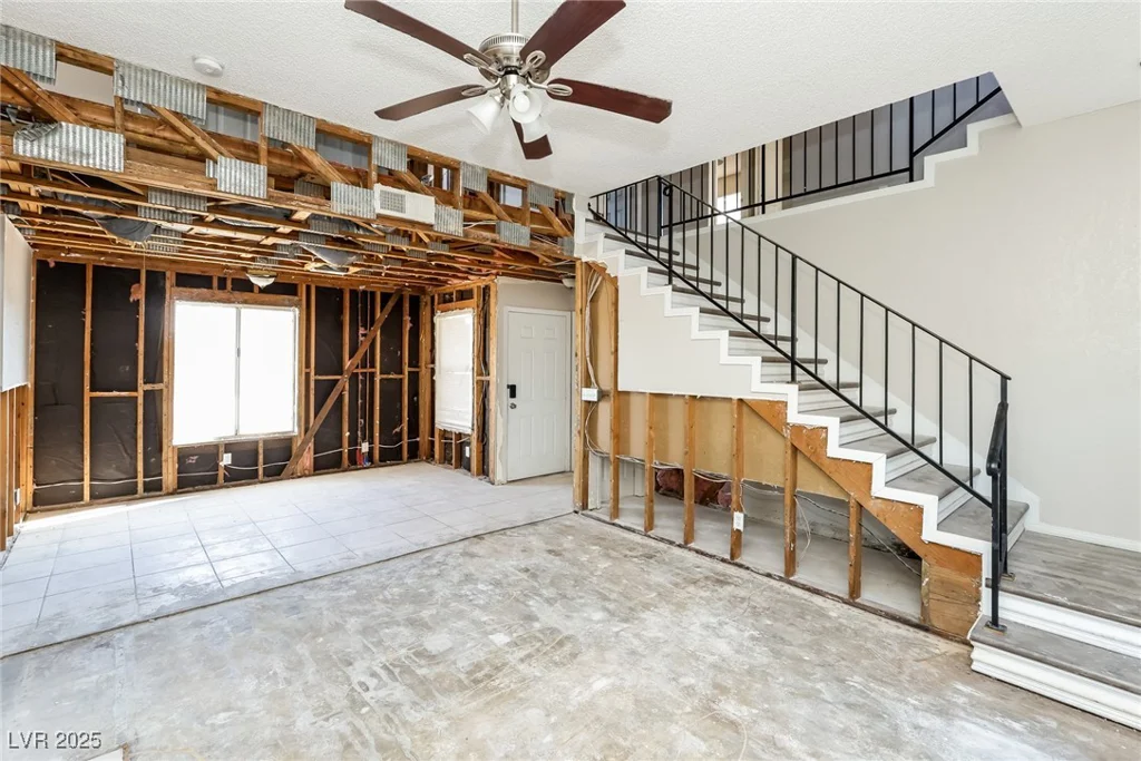 557 Liverpool, Henderson, NV 89011