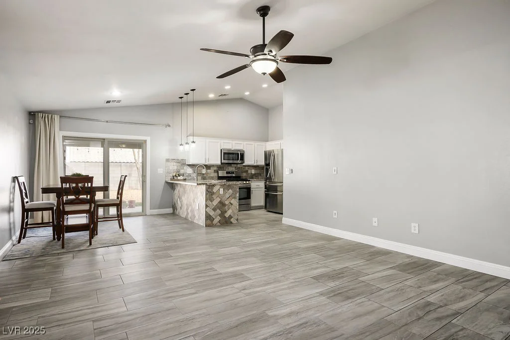 3334 Flying Colt, North Las Vegas, NV 89032
