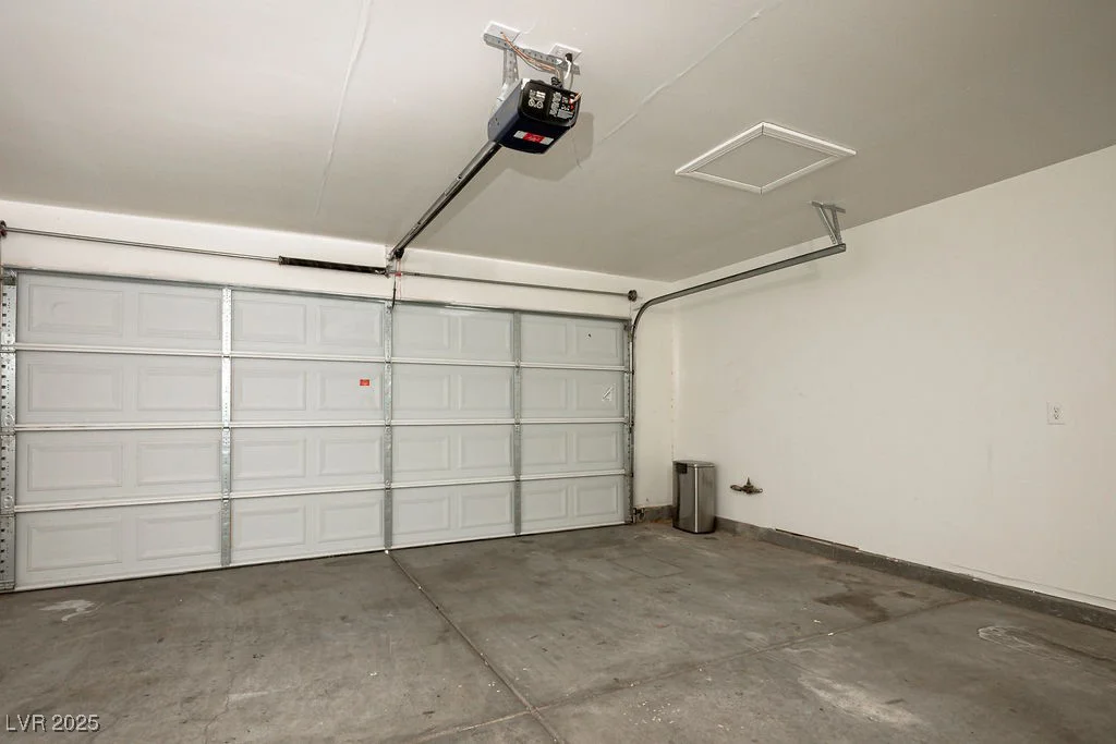 3334 Flying Colt, North Las Vegas, NV 89032
