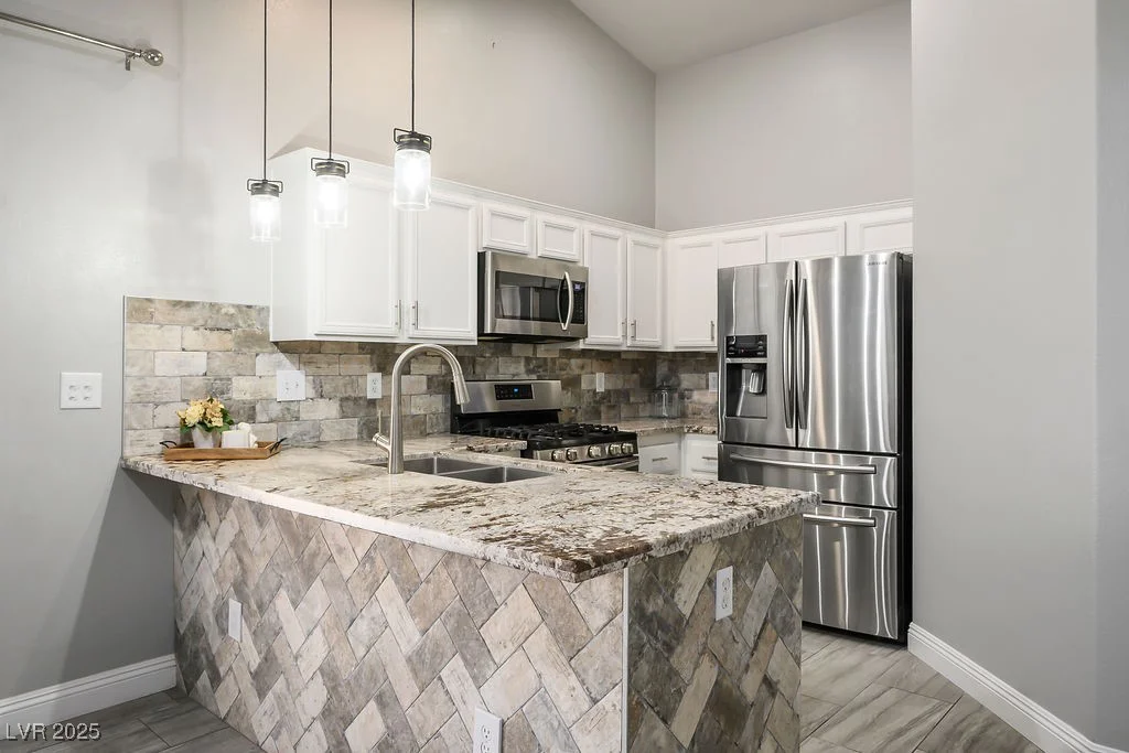 3334 Flying Colt, North Las Vegas, NV 89032