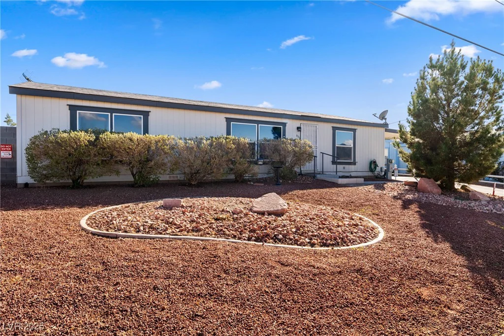 633 Simkins, Pahrump, NV 89060