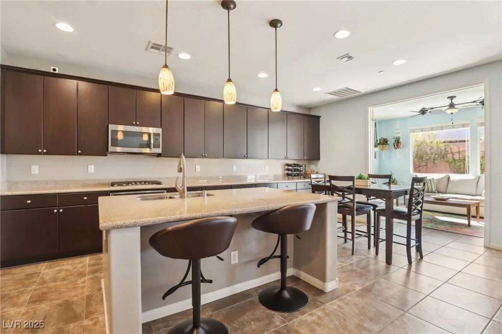 1033 Via Dell Bacio, Henderson, NV 89052
