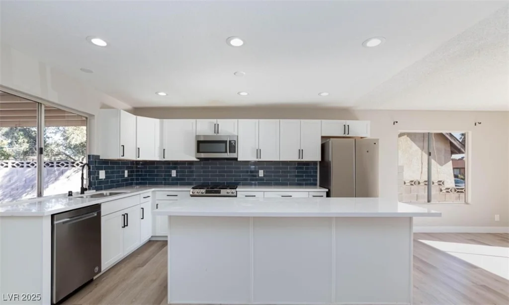 7176 Southpark, Las Vegas, NV 89147