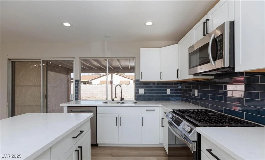 7176 Southpark, Las Vegas, NV 89147