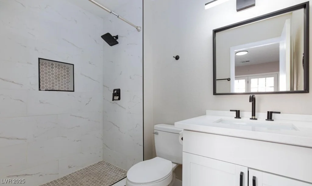 7176 Southpark, Las Vegas, NV 89147