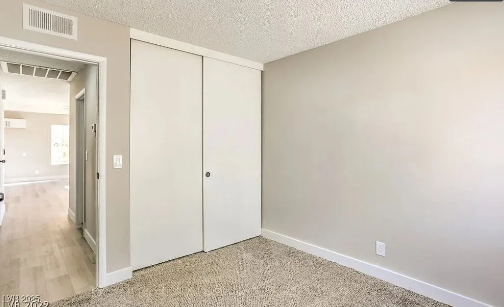 7176 Southpark, Las Vegas, NV 89147