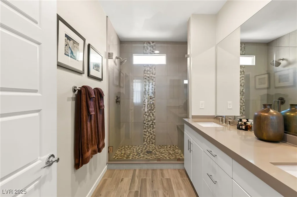 11256 Rainbow Peak, Las Vegas, NV 89135