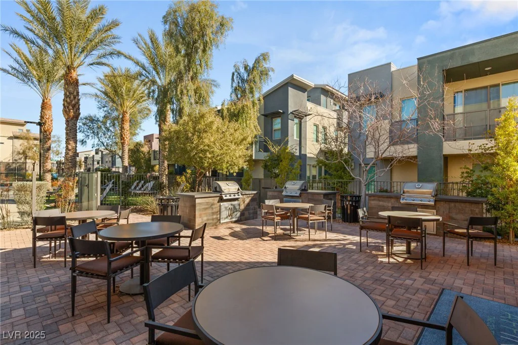 11256 Rainbow Peak, Las Vegas, NV 89135