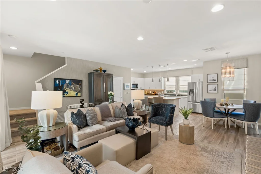 11256 Rainbow Peak, Las Vegas, NV 89135