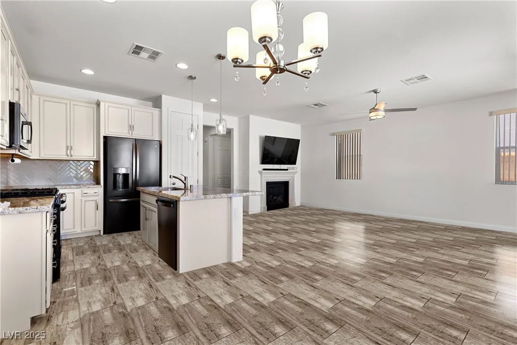 10052 Silver Comet, Las Vegas, NV 89178
