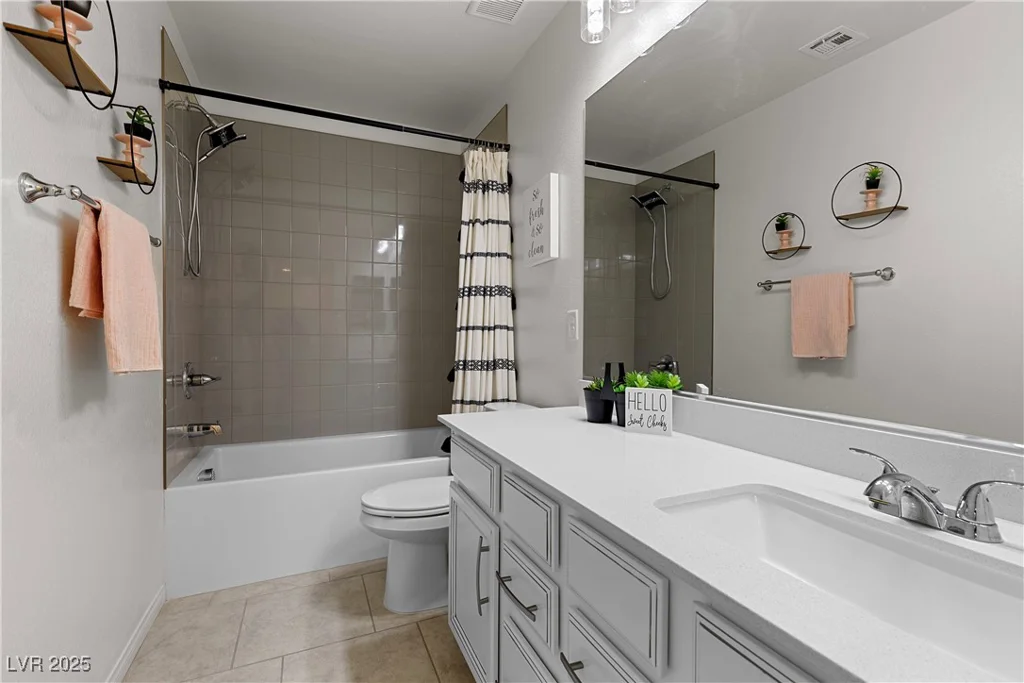 10052 Silver Comet, Las Vegas, NV 89178