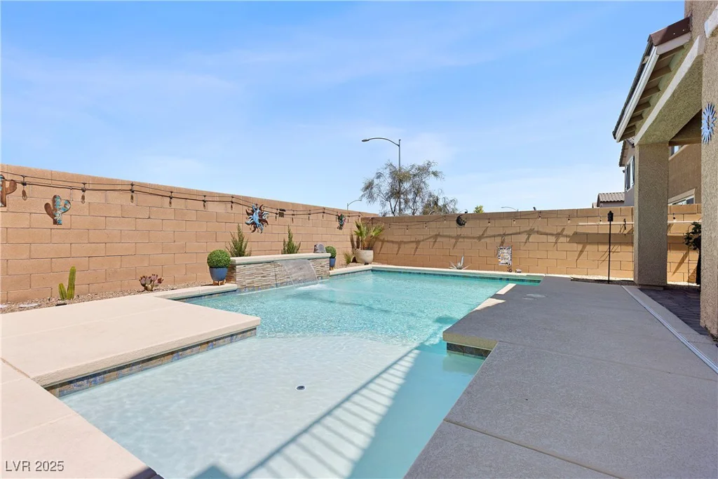 10052 Silver Comet, Las Vegas, NV 89178