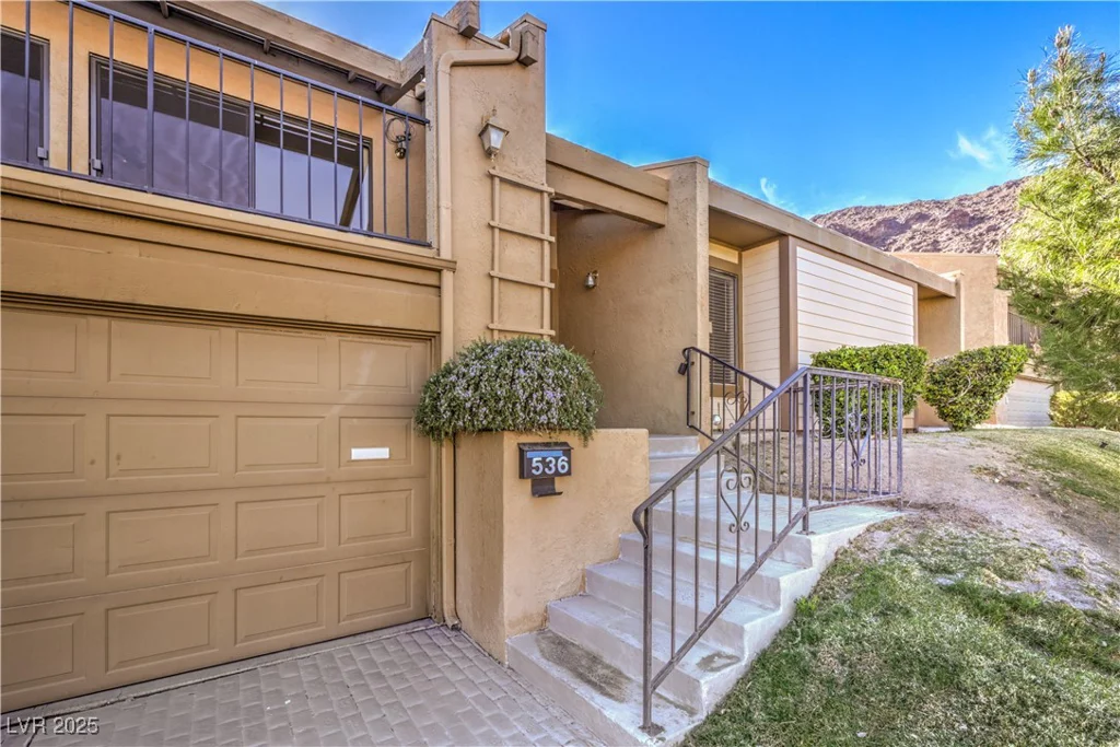 536 Greenbriar, Boulder City, NV 89005