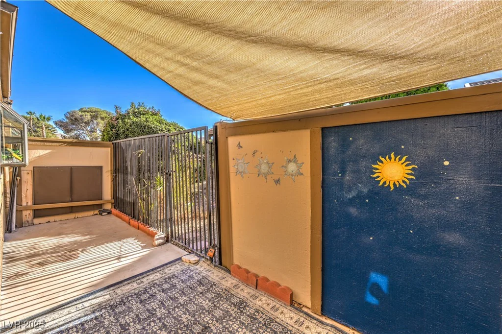 536 Greenbriar, Boulder City, NV 89005