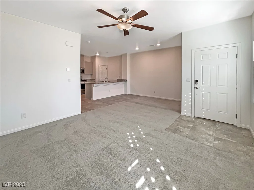 7325 Sunray Point, North Las Vegas, NV 89084