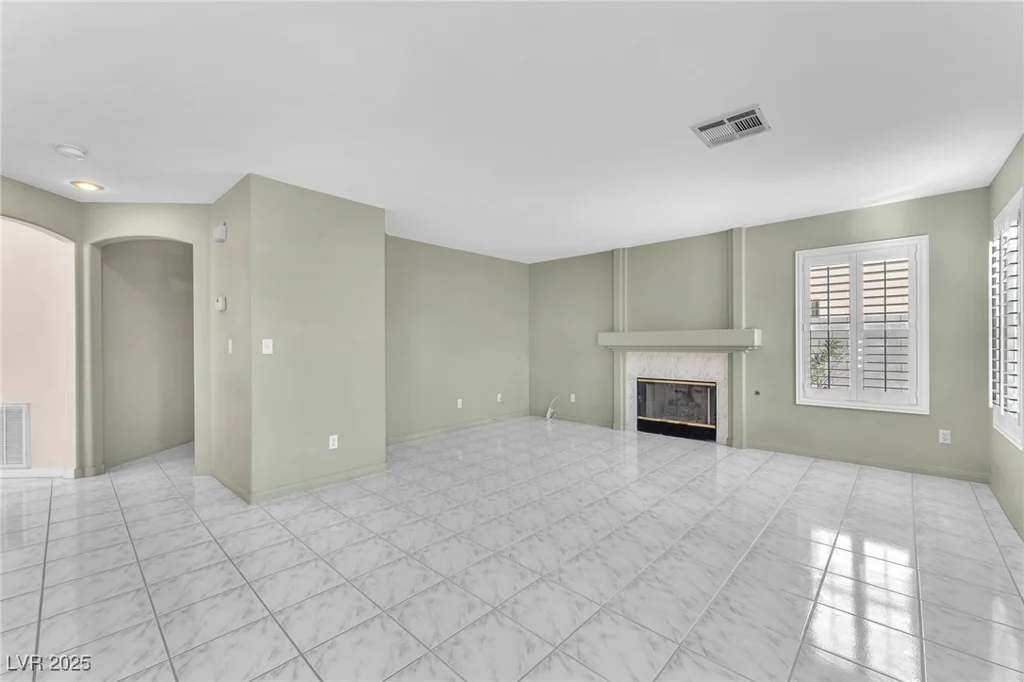 3658 Ambergate, Las Vegas, NV 89147