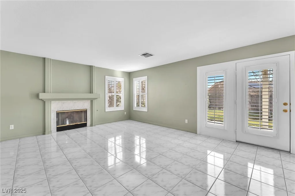 3658 Ambergate, Las Vegas, NV 89147