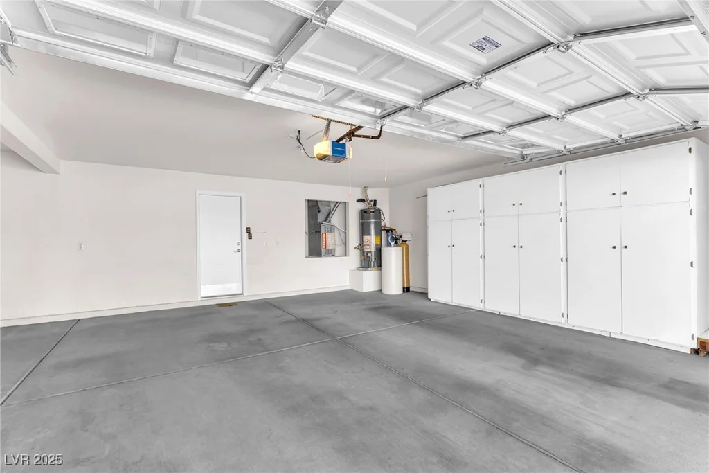 3658 Ambergate, Las Vegas, NV 89147