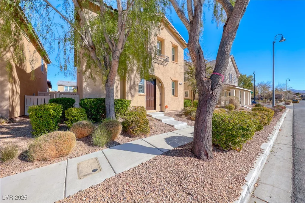 3204 Romanesque Art, Henderson, NV 89044