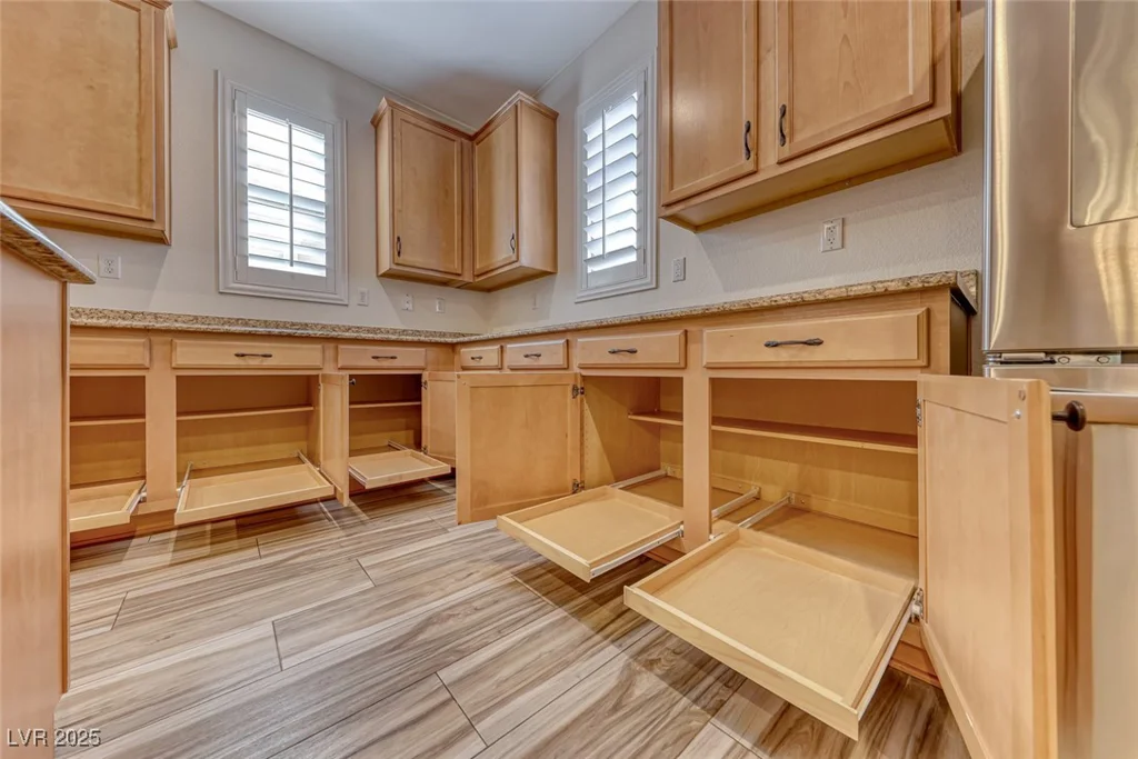 3204 Romanesque Art, Henderson, NV 89044