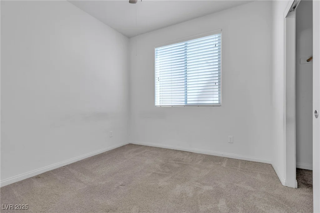 6832 Upland Heights, Las Vegas, NV 89142