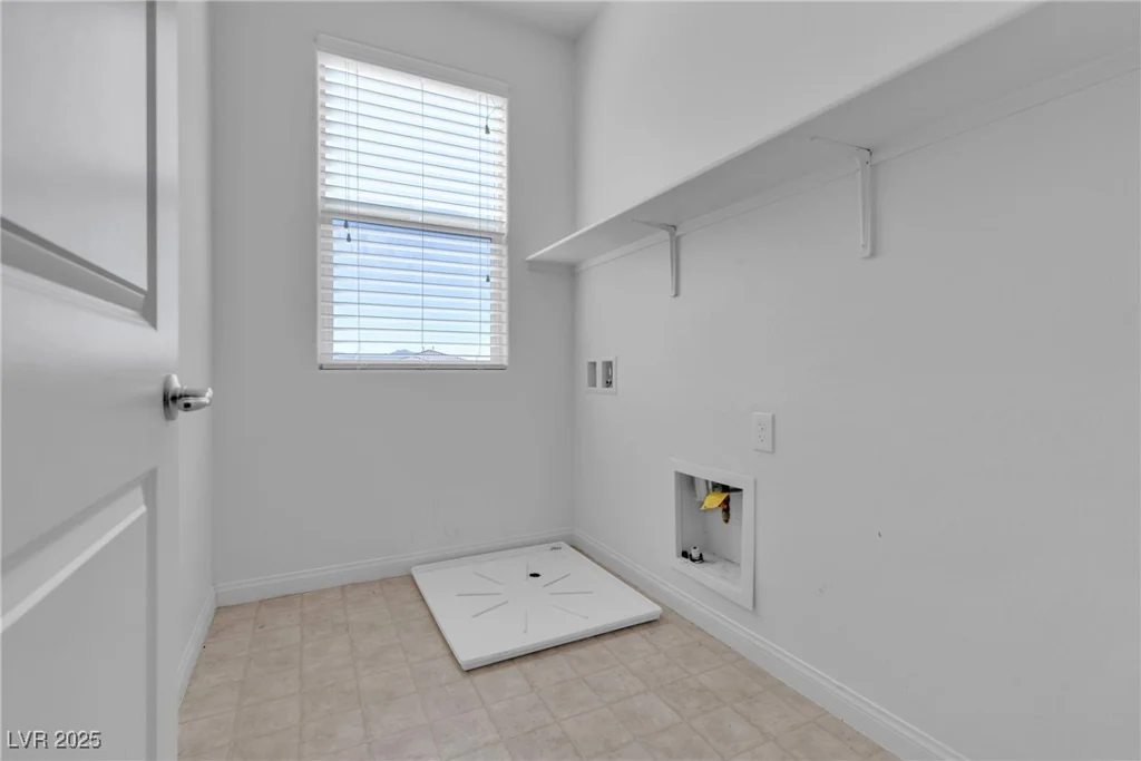 6832 Upland Heights, Las Vegas, NV 89142