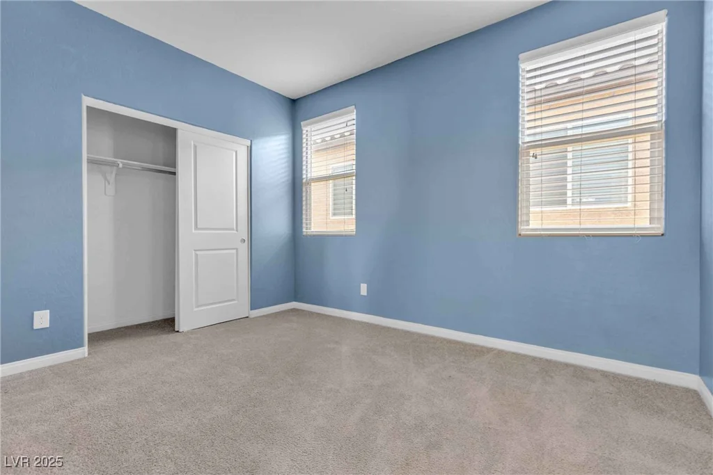 6832 Upland Heights, Las Vegas, NV 89142