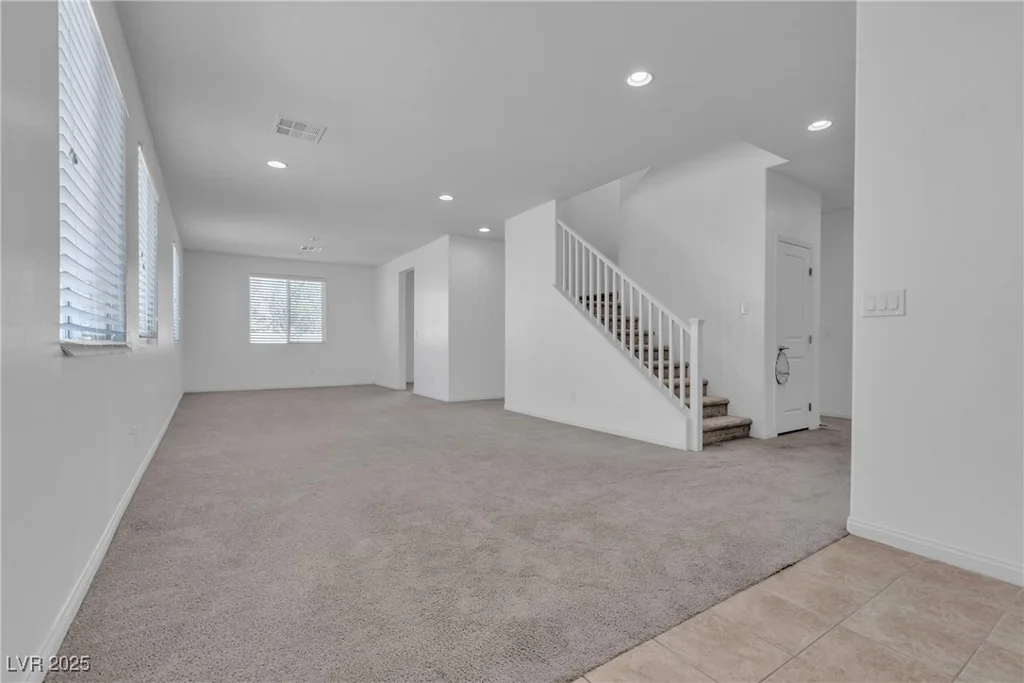 6832 Upland Heights, Las Vegas, NV 89142