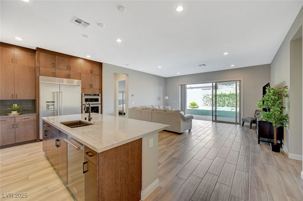 12422 Tudor Arch, Las Vegas, NV 89138