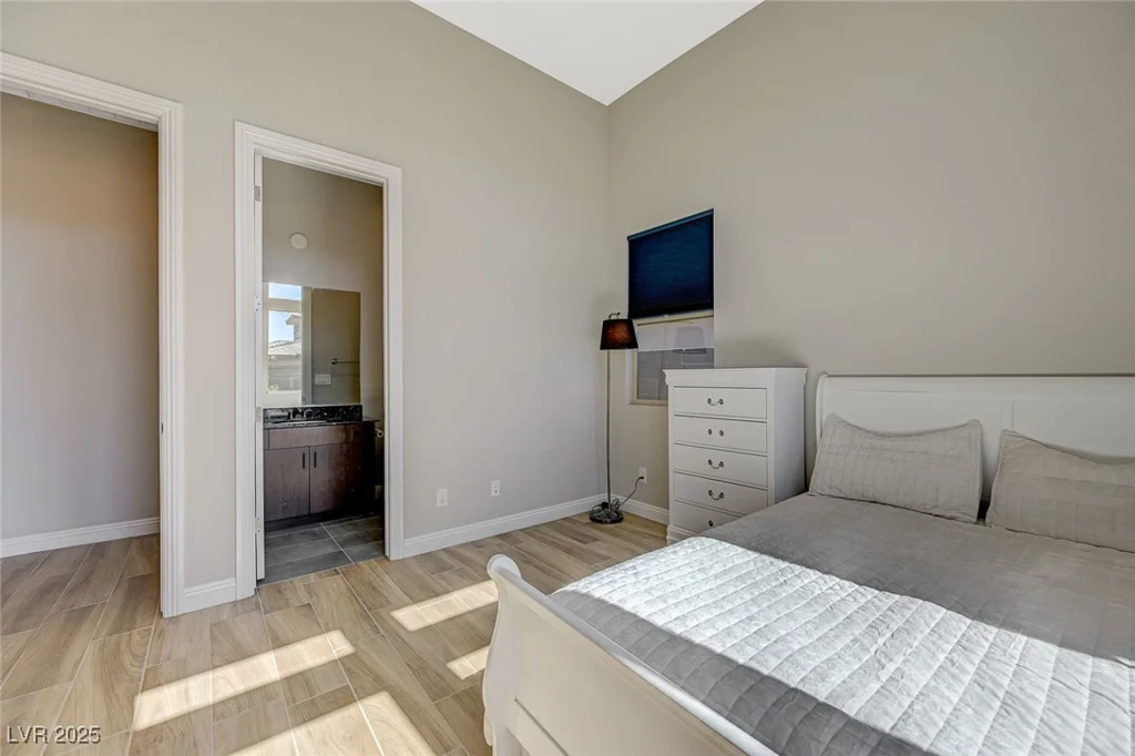 12422 Tudor Arch, Las Vegas, NV 89138