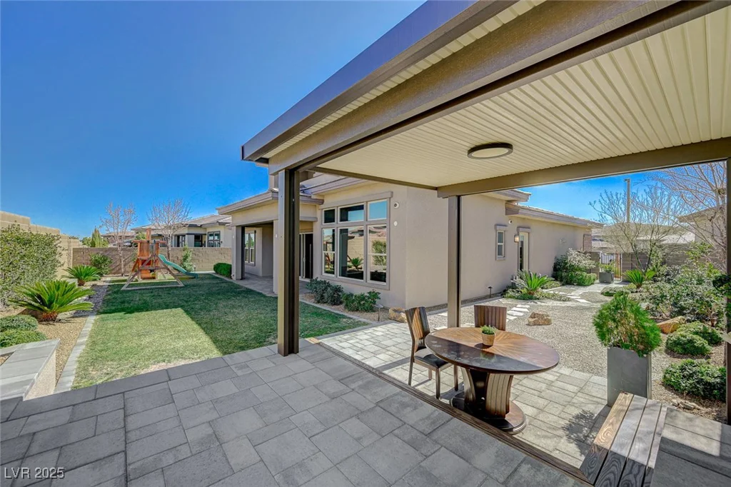 12422 Tudor Arch, Las Vegas, NV 89138