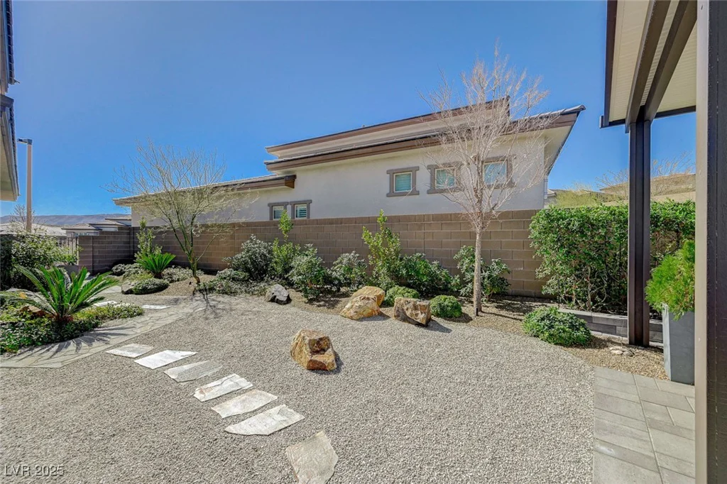 12422 Tudor Arch, Las Vegas, NV 89138