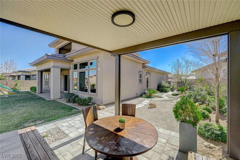 12422 Tudor Arch, Las Vegas, NV 89138