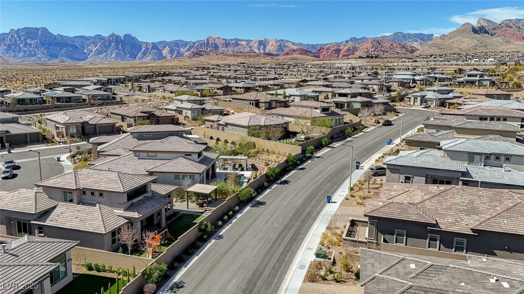 12422 Tudor Arch, Las Vegas, NV 89138
