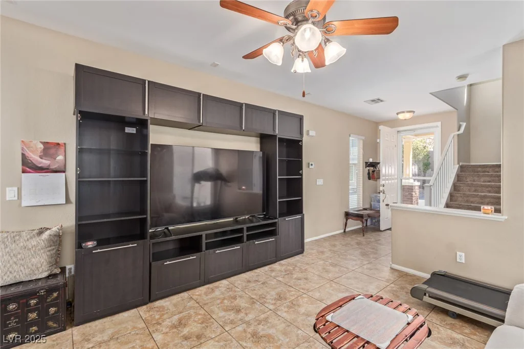 10433 Amber Night, Las Vegas, NV 89183