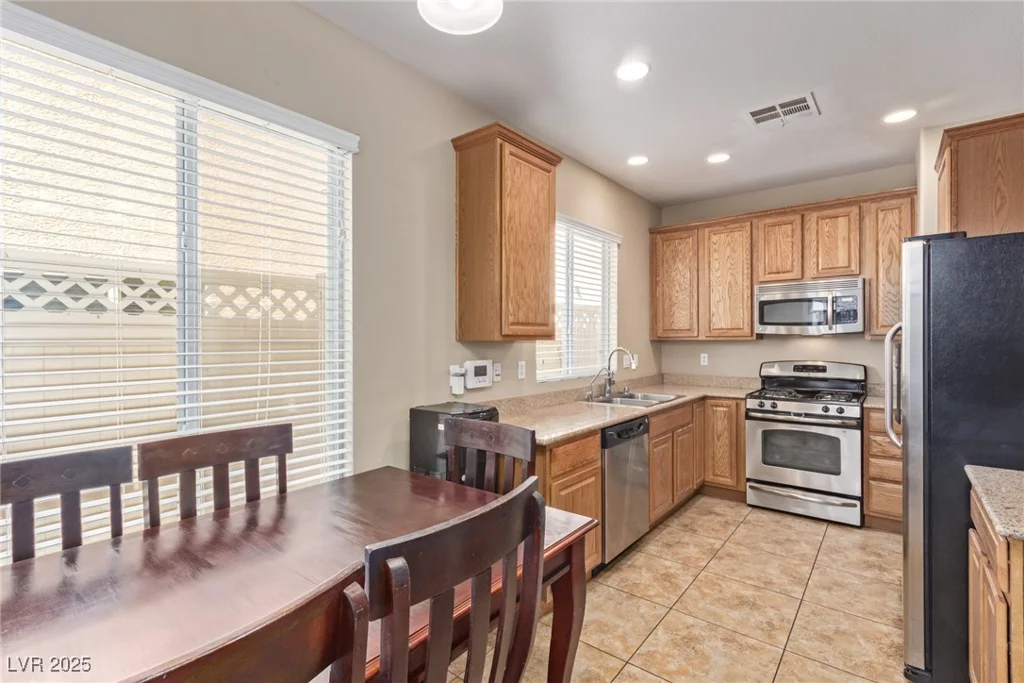 10433 Amber Night, Las Vegas, NV 89183