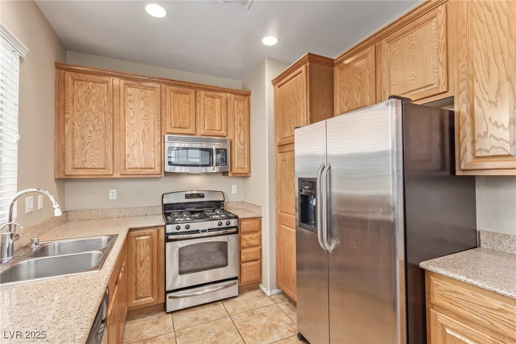 10433 Amber Night, Las Vegas, NV 89183