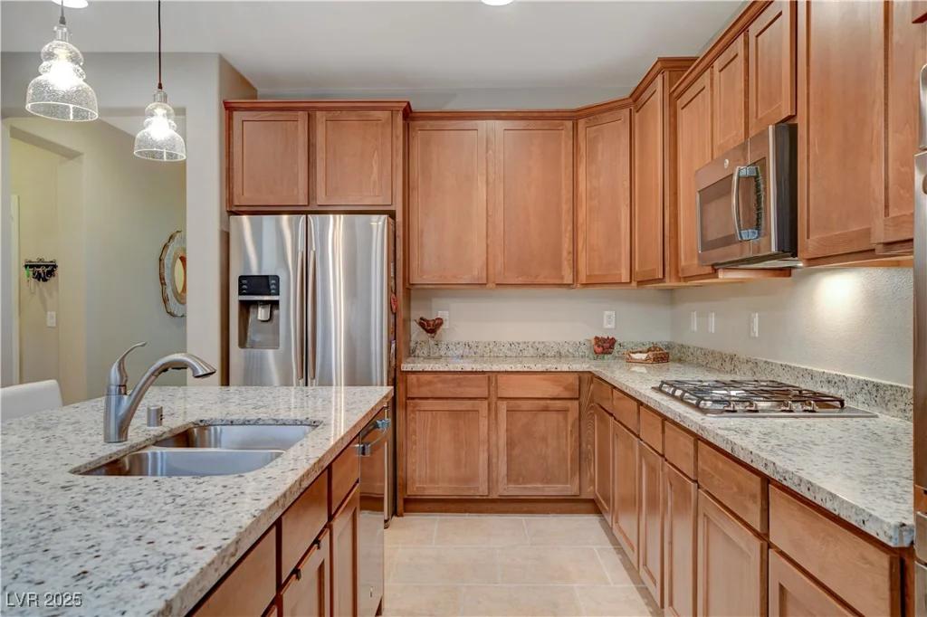 5741 Shadow Bend, Las Vegas, NV 89135