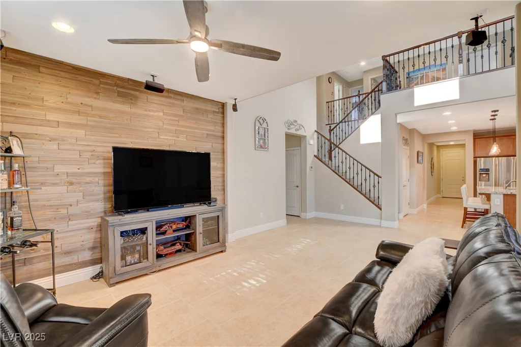 5741 Shadow Bend, Las Vegas, NV 89135