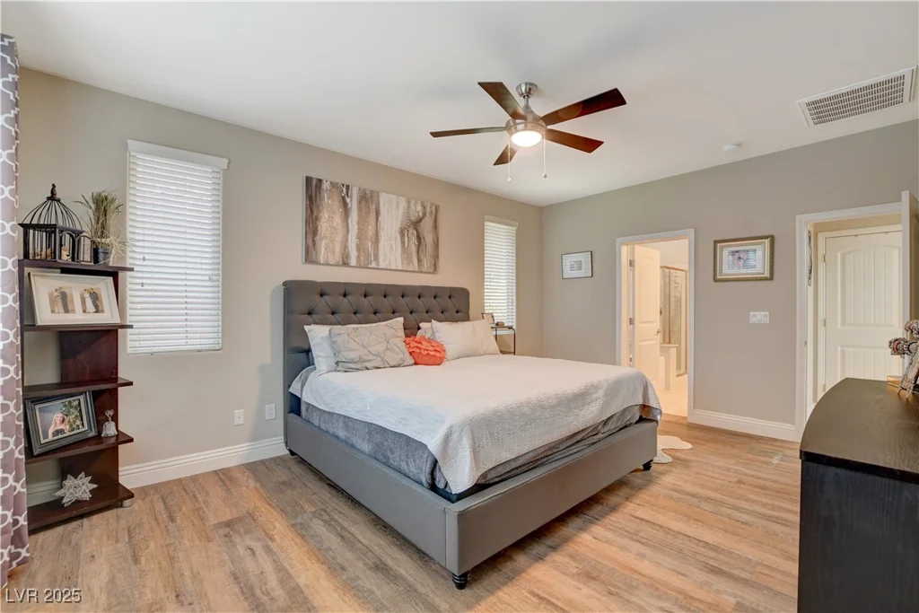5741 Shadow Bend, Las Vegas, NV 89135