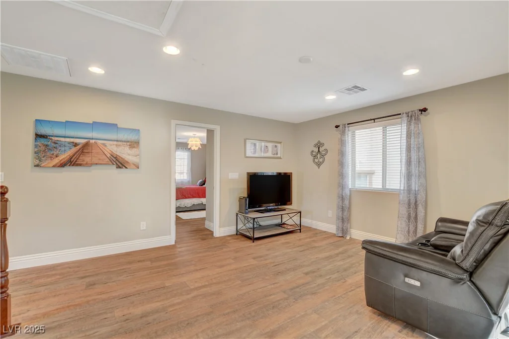5741 Shadow Bend, Las Vegas, NV 89135