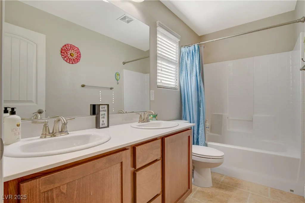 5741 Shadow Bend, Las Vegas, NV 89135