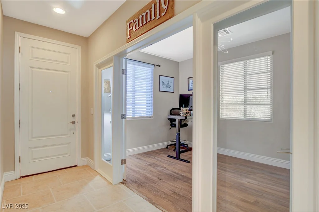 5741 Shadow Bend, Las Vegas, NV 89135